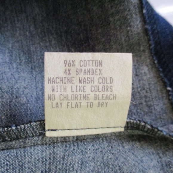 RUBY ROX DENIM HALTER DRESS – WOMENS or JRS – NWT - Picture 12 of 16